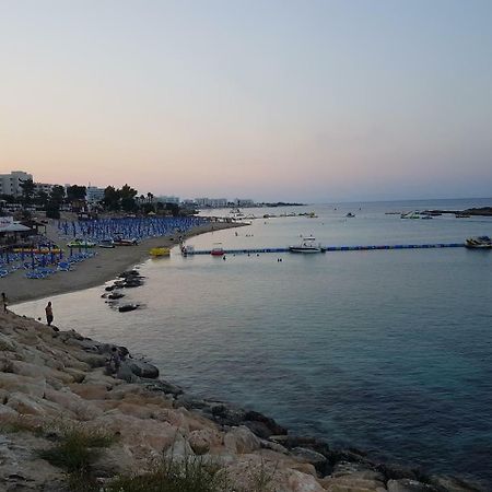 Astreas Beach Hotel Apartments Protaras Eksteriør billede