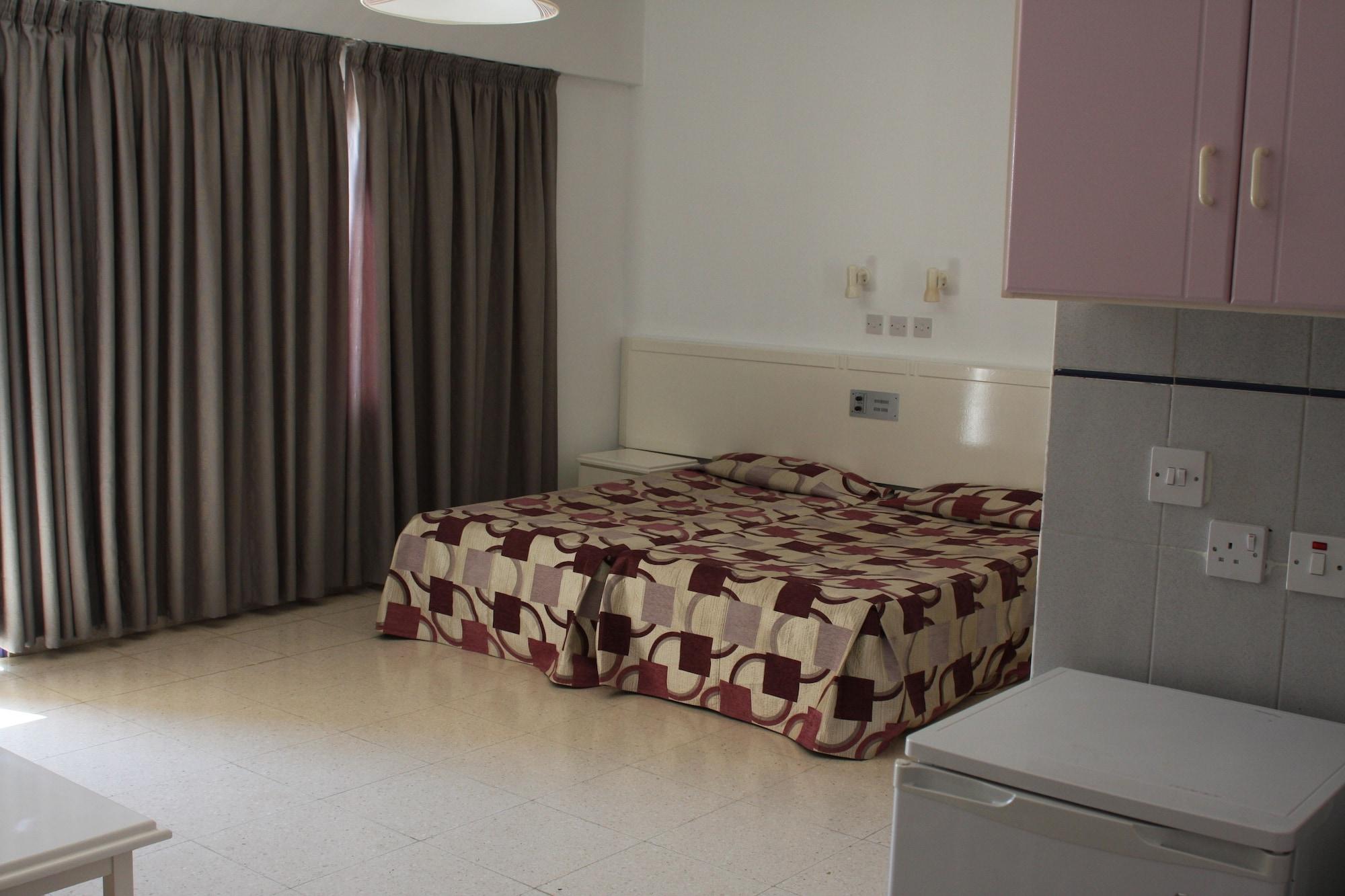 Astreas Beach Hotel Apartments Protaras Eksteriør billede