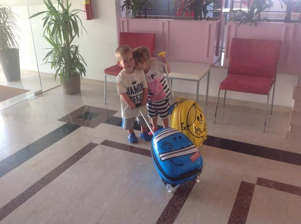 Astreas Beach Hotel Apartments Protaras Eksteriør billede