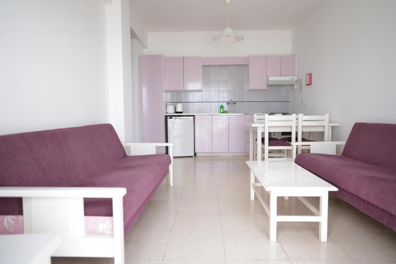 Astreas Beach Hotel Apartments Protaras Eksteriør billede