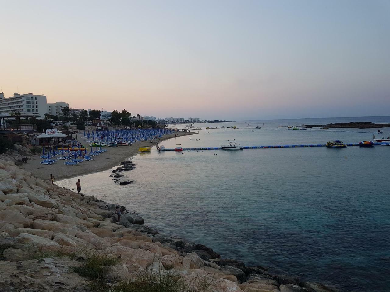 Astreas Beach Hotel Apartments Protaras Eksteriør billede